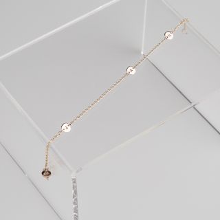 Diese drei Buchstaben… und alles ergibt Sinn. 🤍 Armband aus Roségold mit persönlichen Initialen ⠀⠀⠀⠀⠀⠀⠀⠀⠀ ⠀⠀⠀⠀⠀⠀⠀⠀⠀...